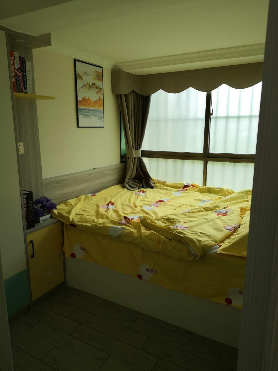 龍華三聯(lián)小產(chǎn)權房