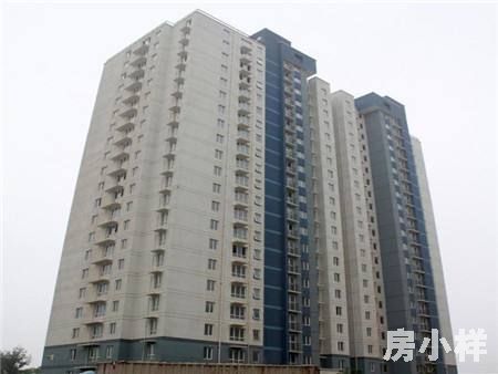 影響小產權房價格的主要原因是什么？