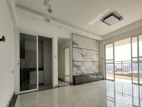 松湖片區松湖·天譽城首付6.5萬起三棟封閉式花園小區