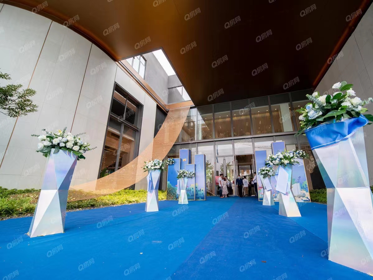 萬科中天宏遠文瀚花園均價-16000元/平