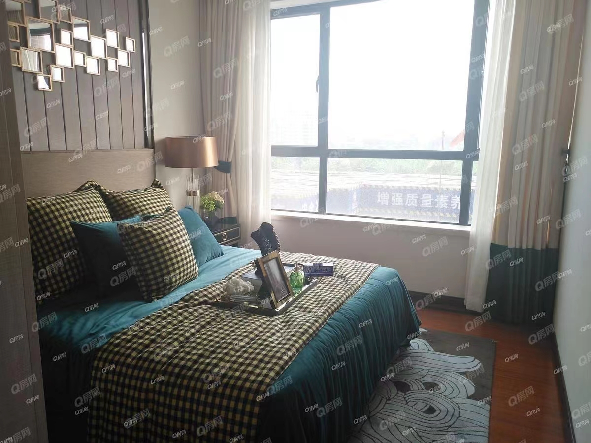 逸駿星園，星光明月花園均價16000元/平