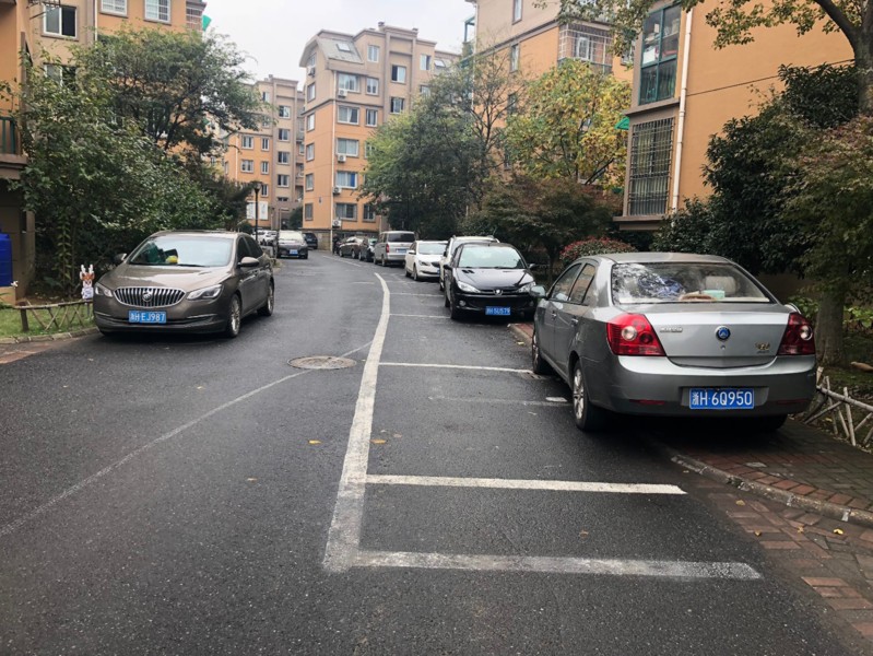 魏善莊鎮(zhèn)現(xiàn)已將施畫(huà)停車(chē)位納入工作計(jì)劃