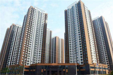 進而導致商鋪業主不得不降低租金門檻