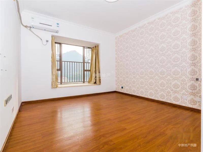 皇崗福田區濱河大道與皇崗路交匯處