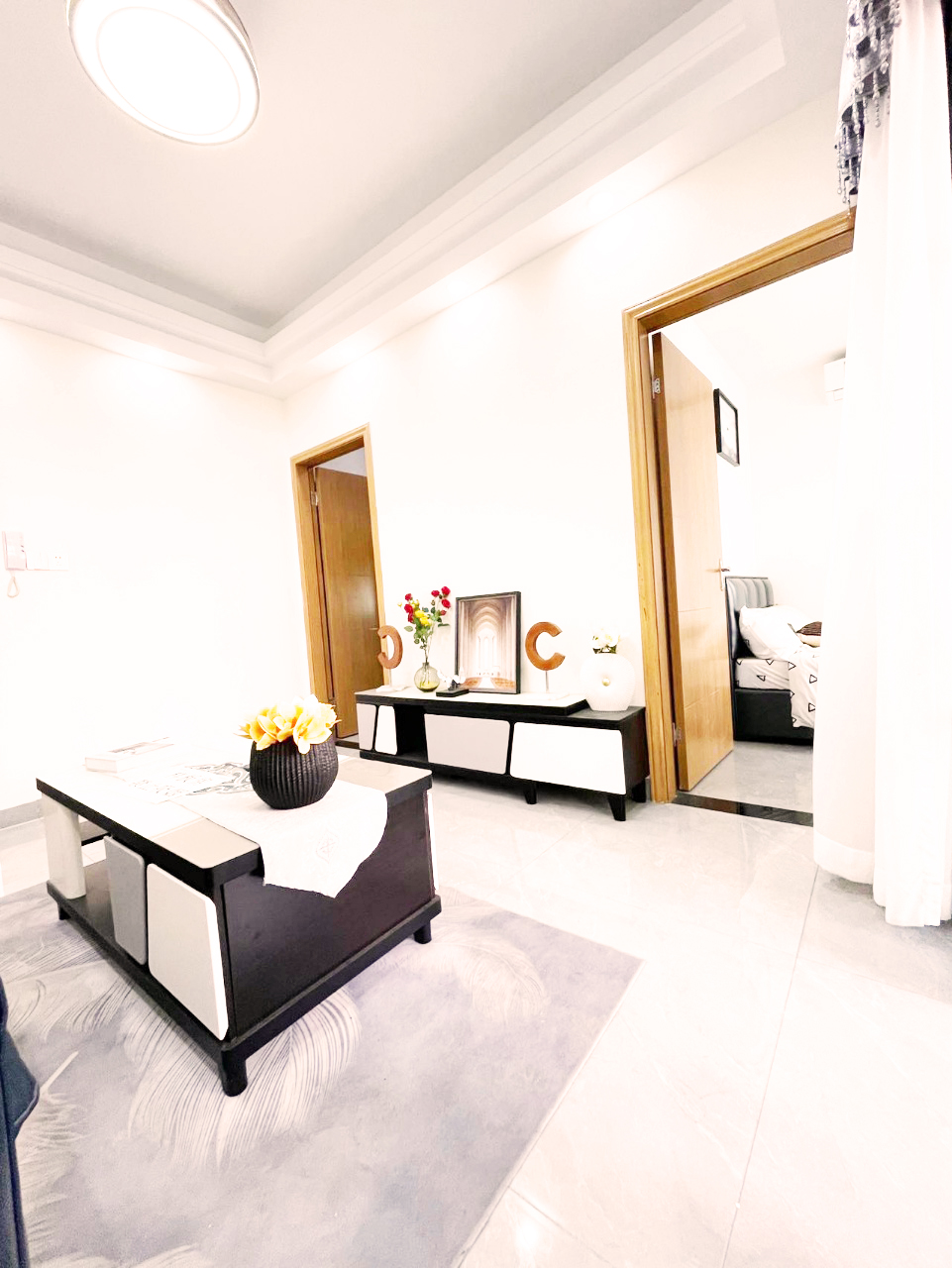 深圳石巖小產(chǎn)權房|云創(chuàng)大廈  68萬/套